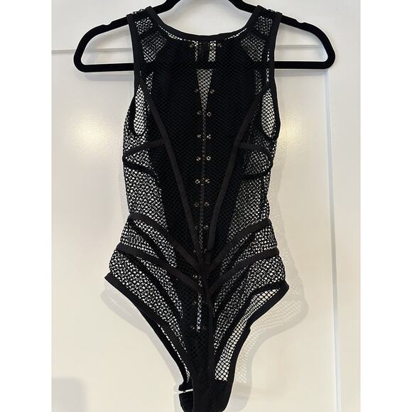 Honey Birdette TASH🖤 Black and Gold Fishnet Bodysuit XS - Picture 5 of 6